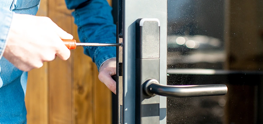 Aluminium Door Lock Replacement in Costa Mesa, California